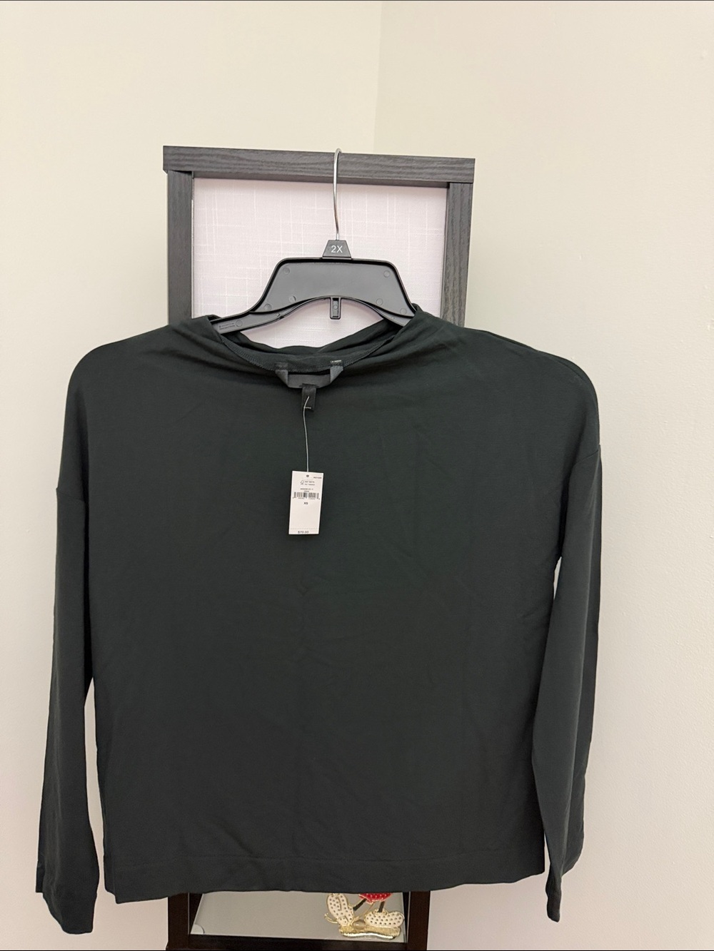 Banana Republic Men's Long Sleeve Crewneck - Charcoal Gray